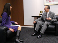 インタビューに応じる弊社社長 藤野隆雄 インタビューに応じる弊社社長 藤野隆雄
